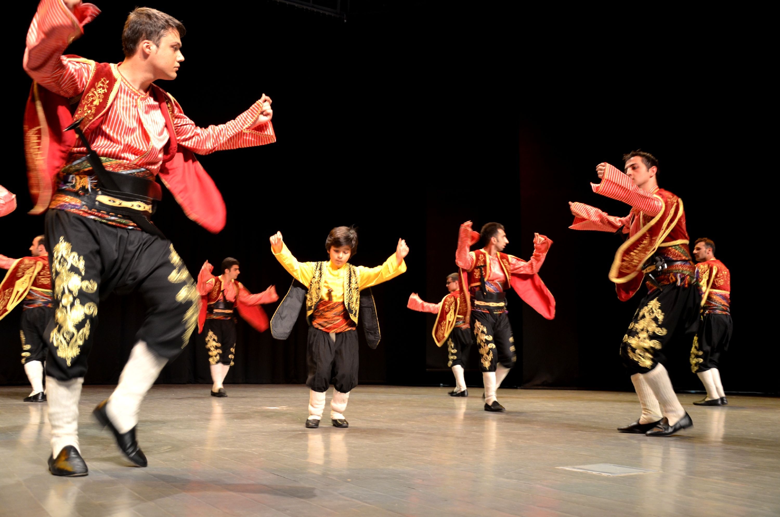 Турецкий танец зейбек