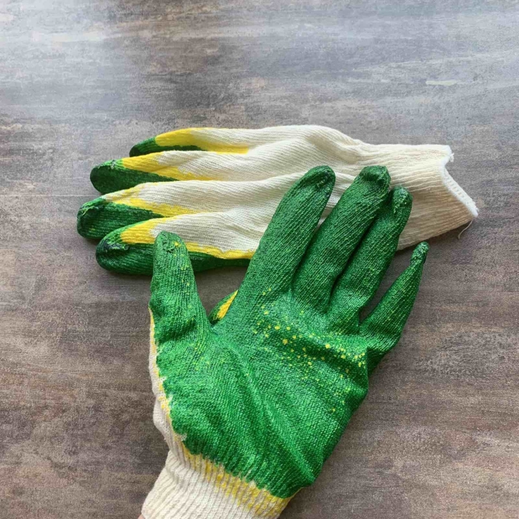 Обливные перчатки